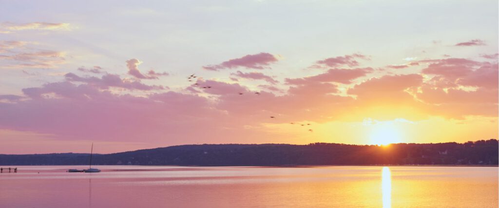 Bild vom Starnberger See bei Sonnenuntergang